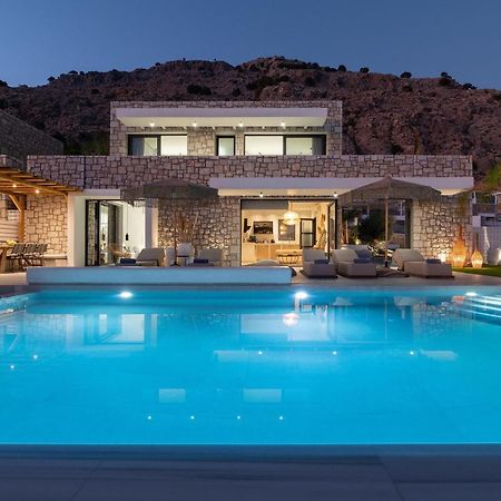 Lido Blue Villa Pefki  ภายนอก รูปภาพ