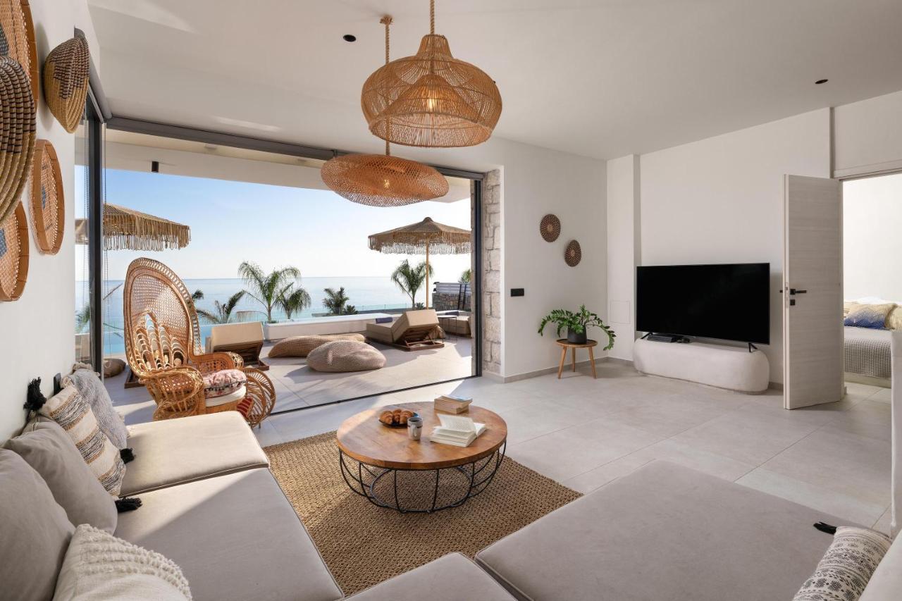 Lido Blue Villa Pefki  ภายนอก รูปภาพ