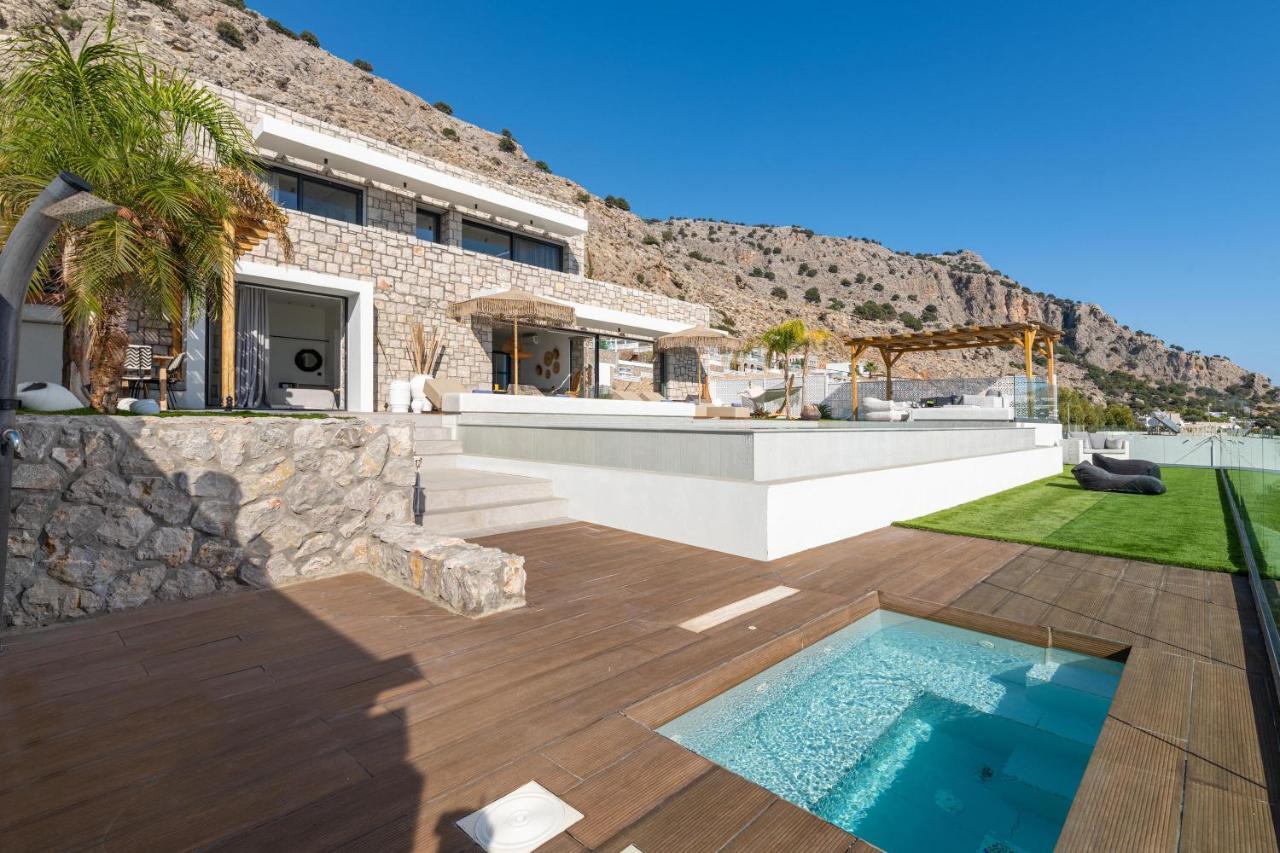 Lido Blue Villa Pefki  ภายนอก รูปภาพ